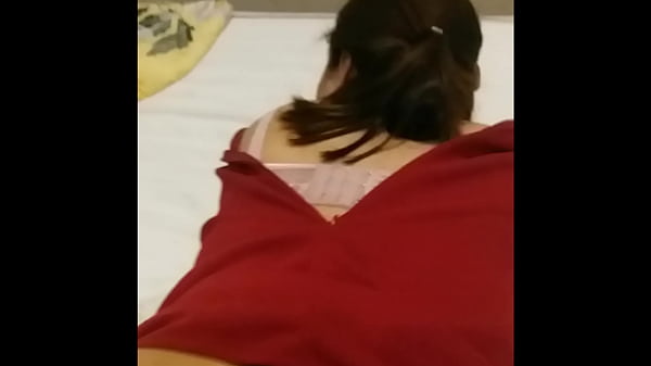 Massage yoni địt cô em đang nứng lồn